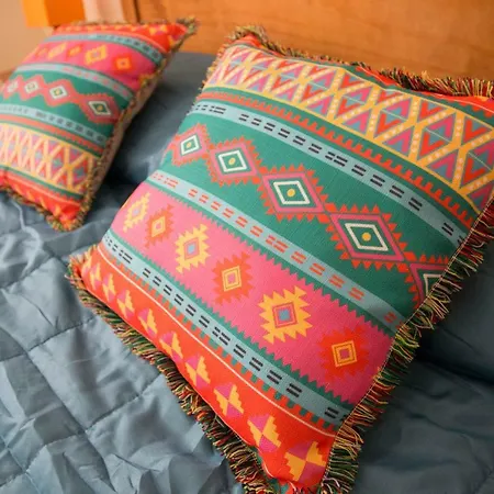 شقة Your Home, نازاريه